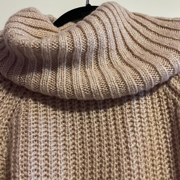 Light Pink Turtleneck Sweater - Picture 2 of 5